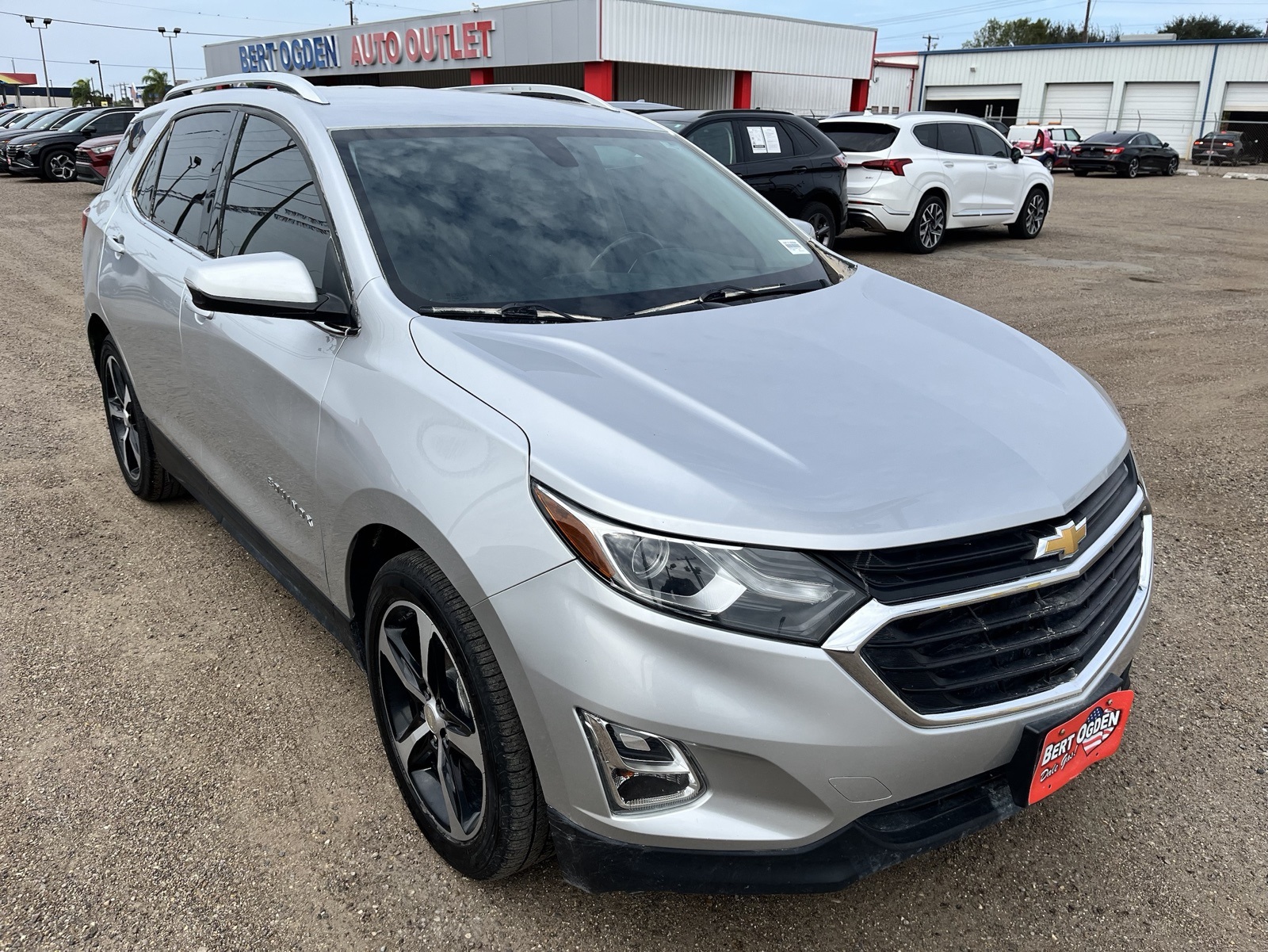 2019 Chevrolet Equinox LT's photo