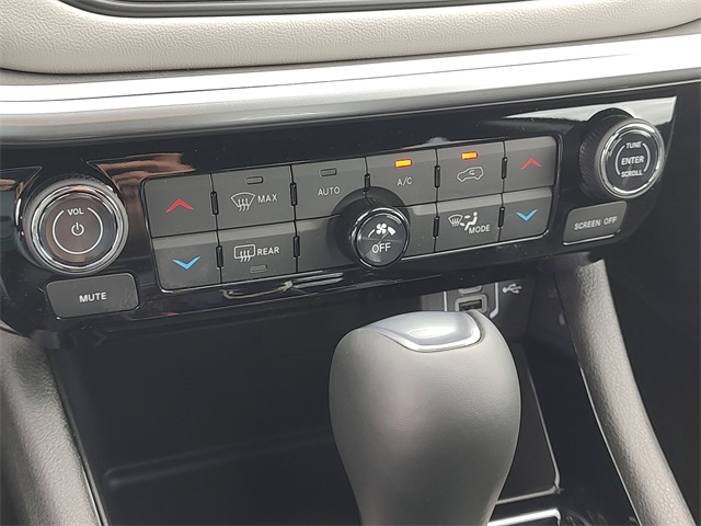 2025 Jeep Compass Limited photo 3