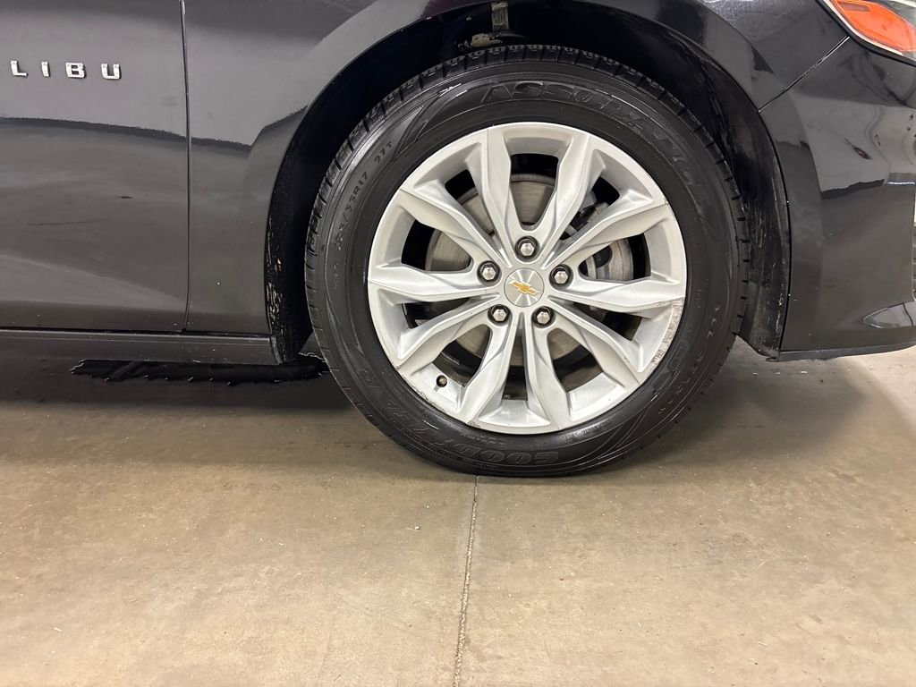 2023 Chevrolet Malibu 1LT photo 12