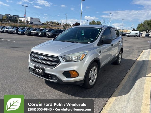 2017 Ford Escape S photo 3