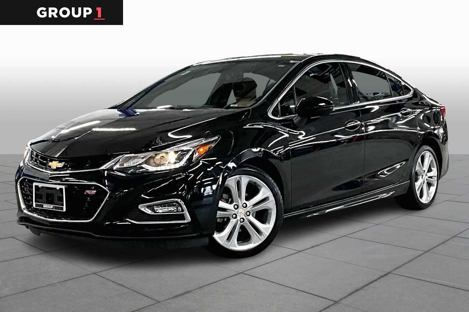2017 Chevrolet Cruze Premier's photo