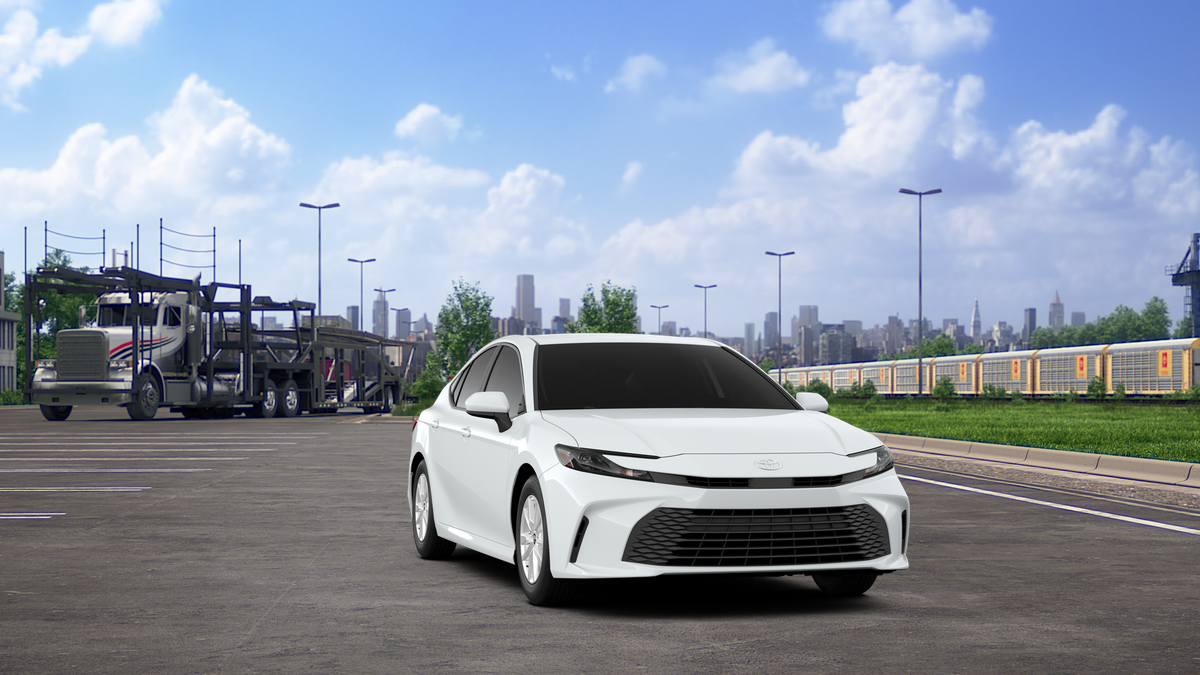 2025 Toyota Camry LE photo 15