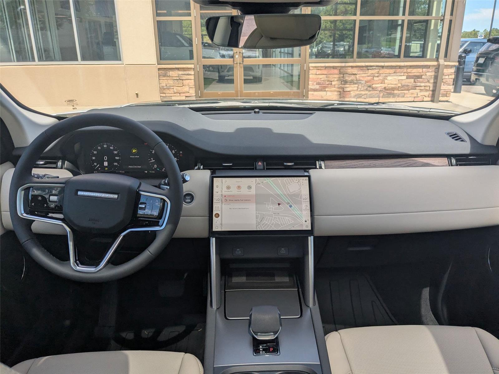 2025 Land Rover Discovery Sport S photo 23