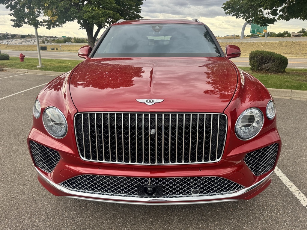 2024 Bentley Bentayga EWB Azure photo 2