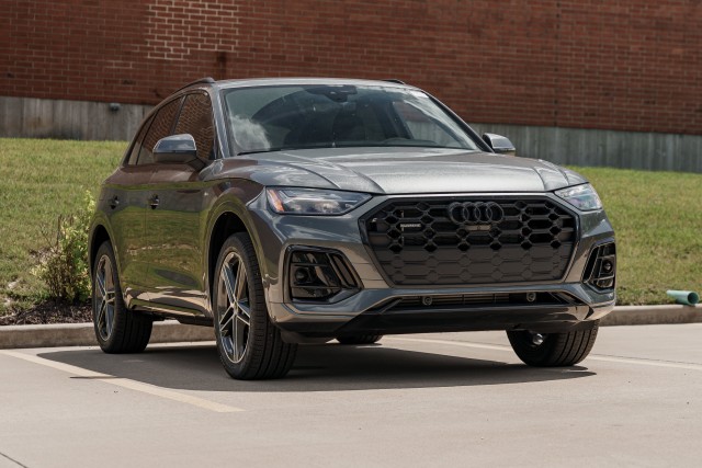 2025 Audi Q5e S line Premium Plus