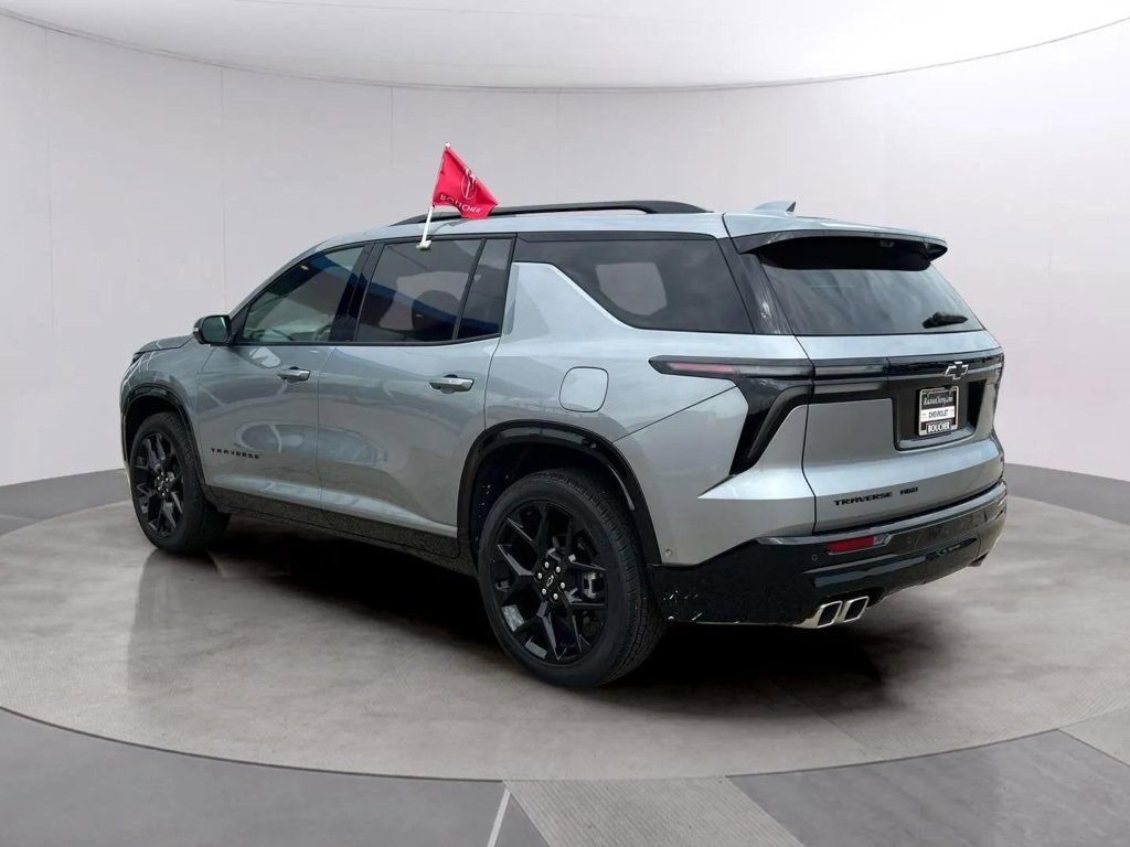 2024 Chevrolet Traverse RS photo 3