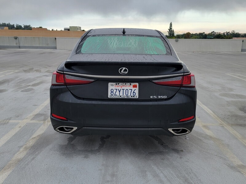 2022 Lexus ES 350 F SPORT photo 4