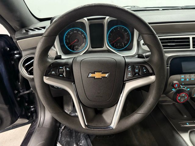 2014 Chevrolet Camaro photo 14
