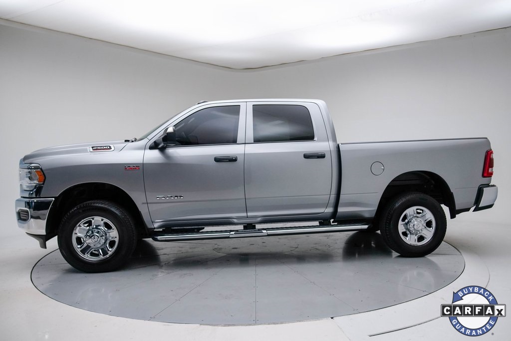 2021 Ram 2500 Tradesman photo 2