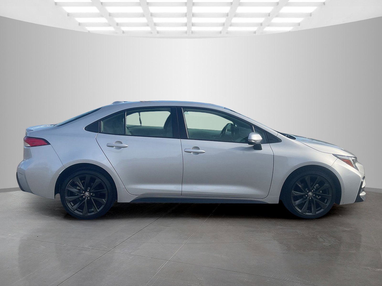 Used 2025 Toyota Corolla SE with VIN 5YFS4MCE3SP226683 for sale in Kansas City