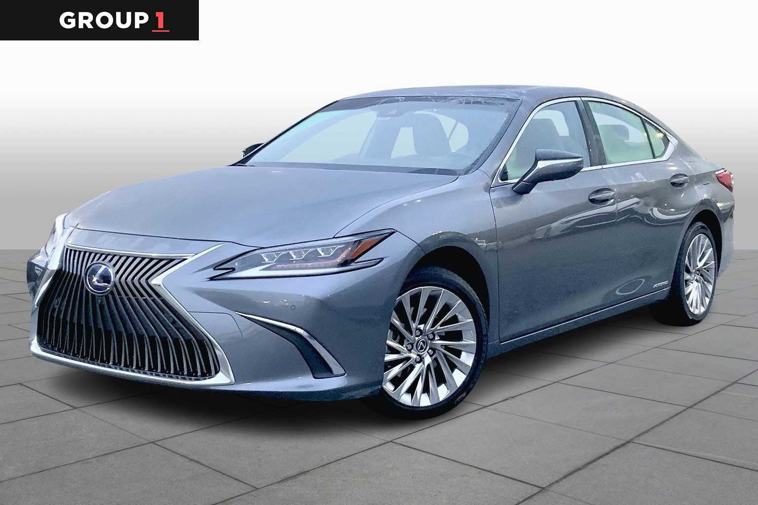 2019 Lexus ES Hybrid 300h Luxury's photo