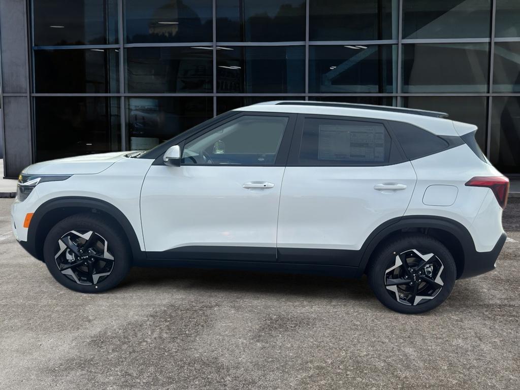 2026 Kia Seltos S photo 8