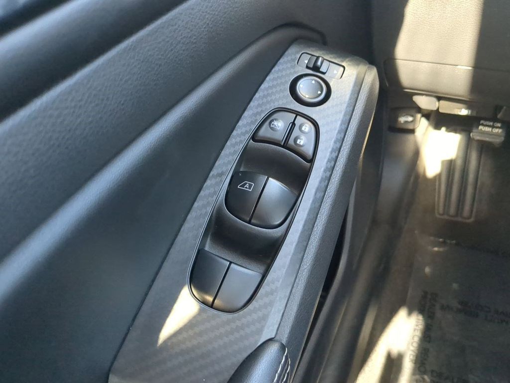 2024 Nissan Altima 2.5 SV photo 20
