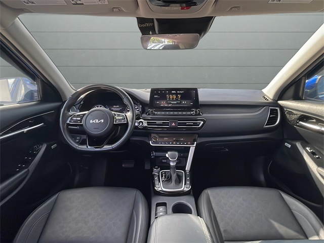 2022 Kia Seltos SX photo 9