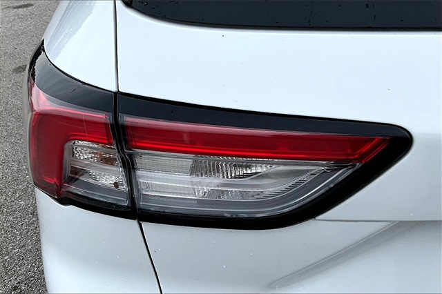 2021 Ford Escape Hybrid SEL photo 28