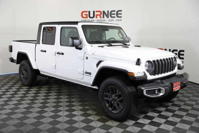 2025 Jeep Gladiator Sport S photo 2