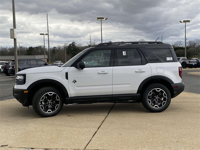2025 Ford Bronco Sport Outer Banks photo 7