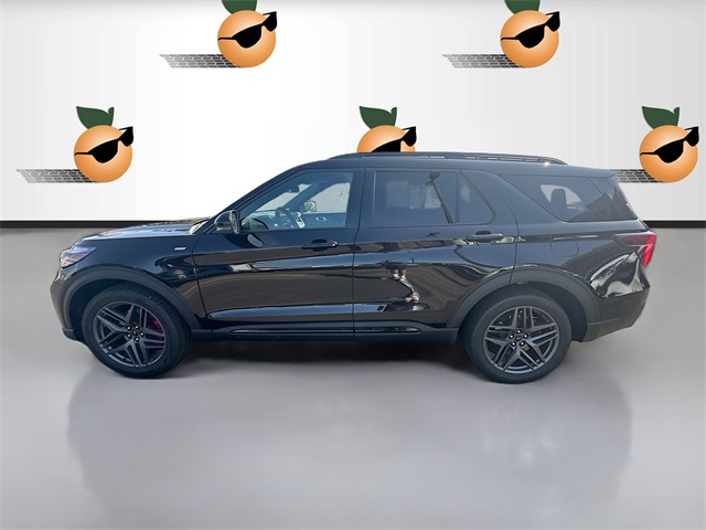 2025 Ford Explorer ST-Line photo 3