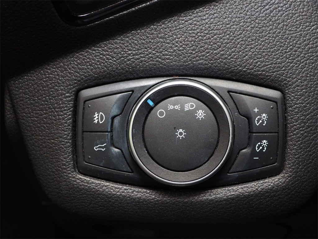 Used 2018 Black Ford SEL image 23