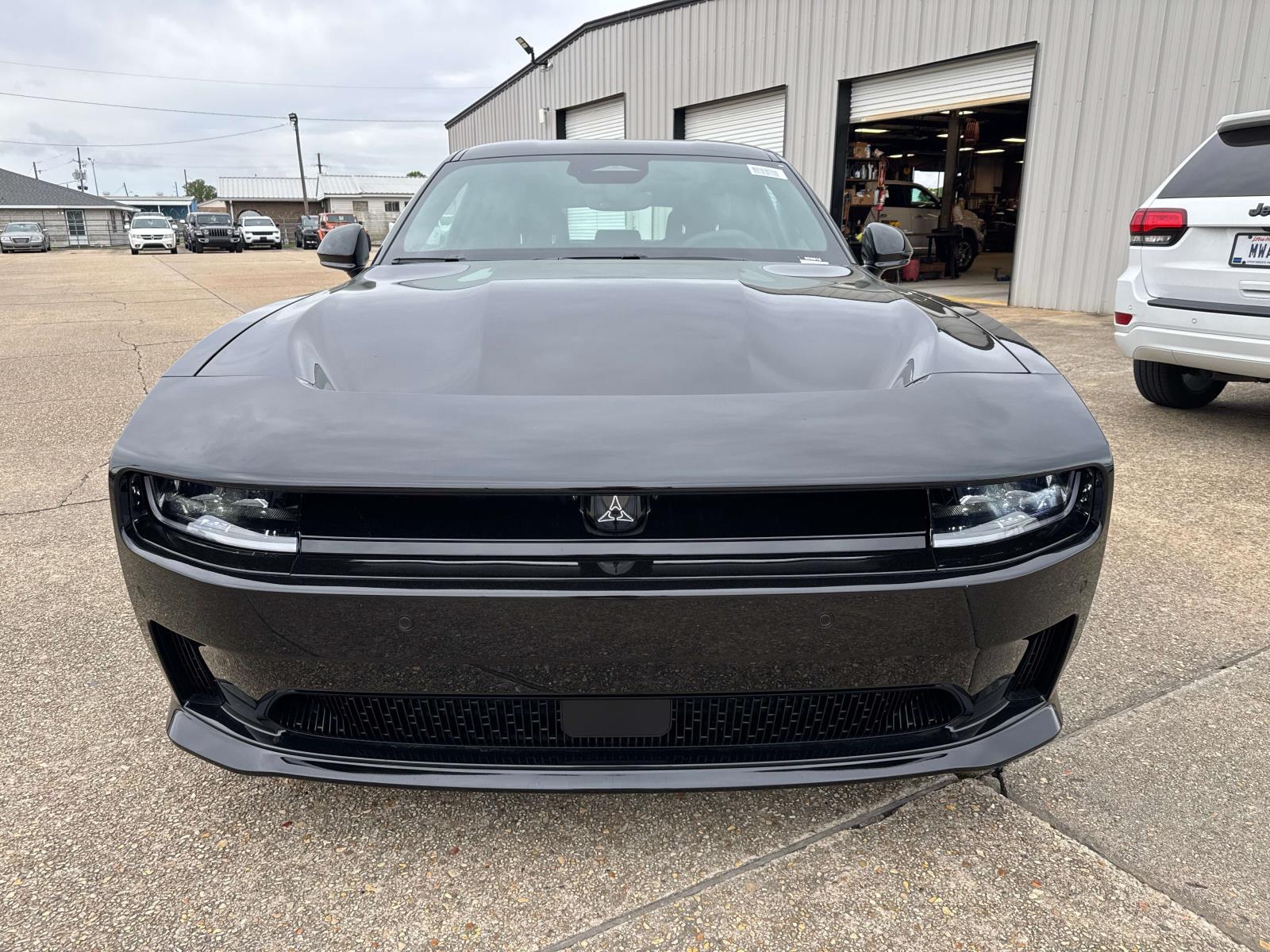 2025 Dodge Charger R/T photo 2
