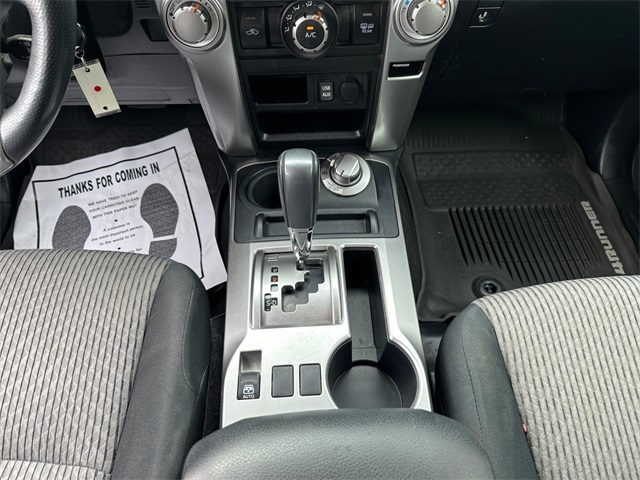 2018 Toyota 4Runner SR5 photo 11