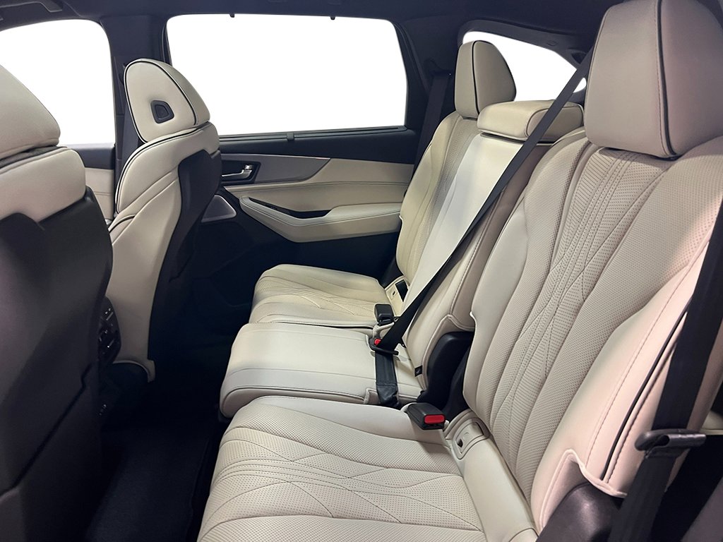 2026 Acura MDX SH-AWD A-Spec Advance photo 24