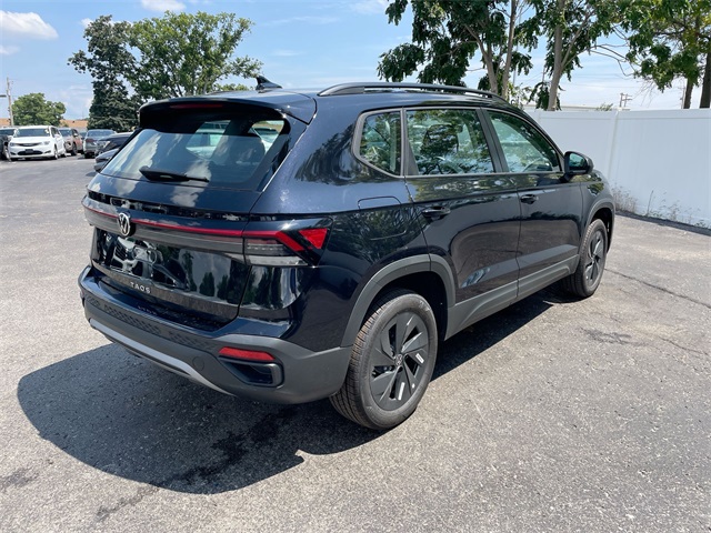 2025 Volkswagen Taos S photo 16
