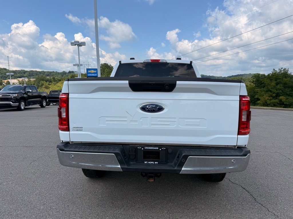 2022 Ford F-150 XLT photo 2