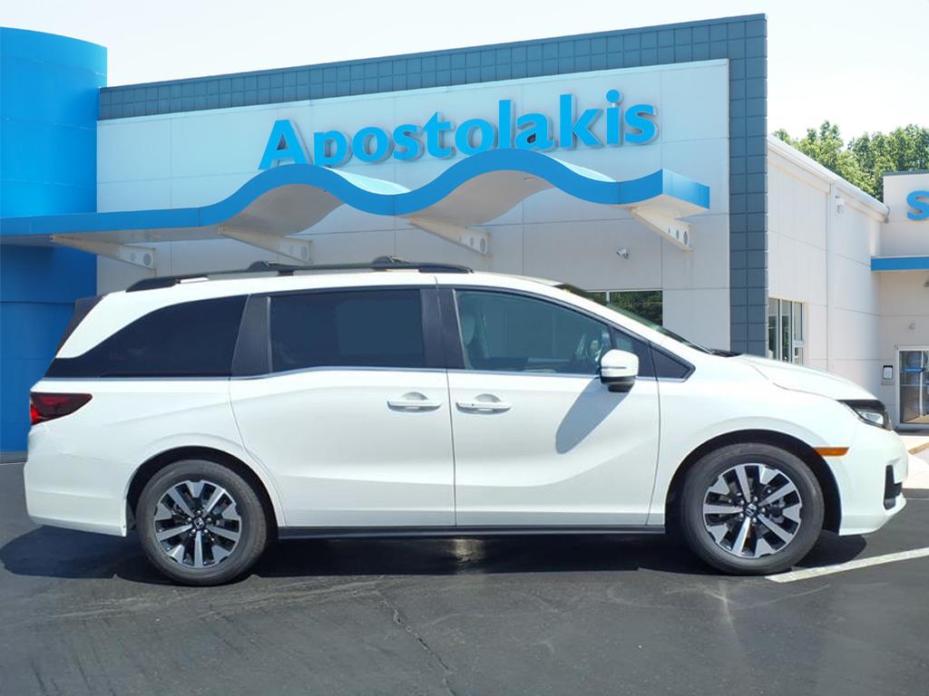 2026 Honda Odyssey EX-L photo 2