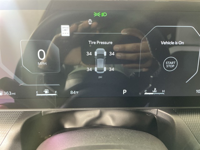 2025 Kia K4 GT-Line photo 24