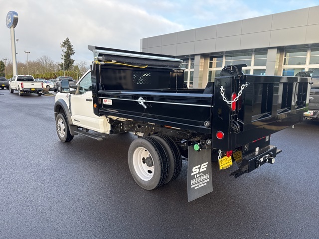 2024 Ford F-550 photo 3