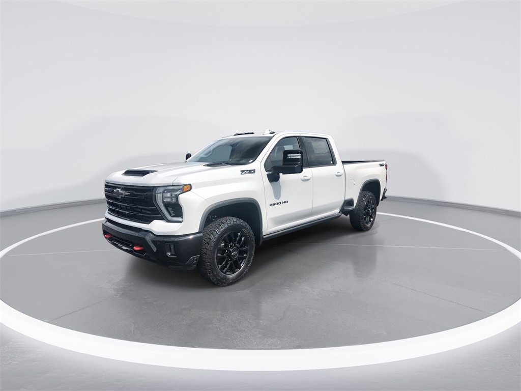 2025 Chevrolet Silverado 2500HD LTZ photo 4
