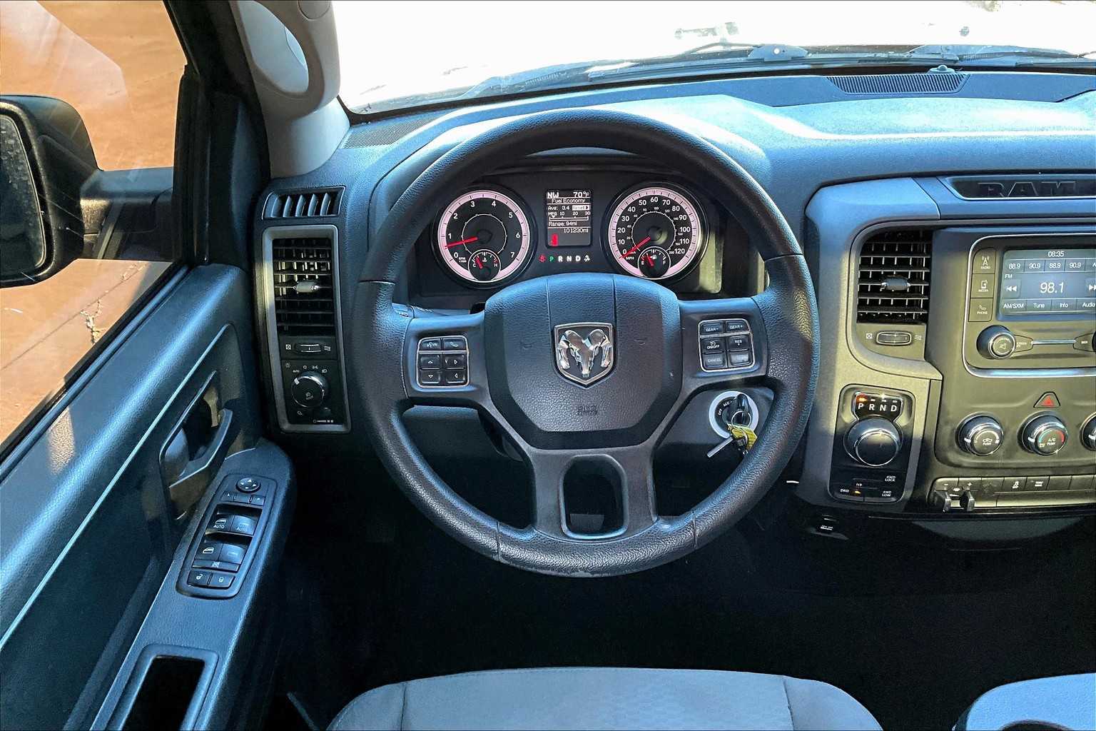 2017 Ram 1500 Express photo 2