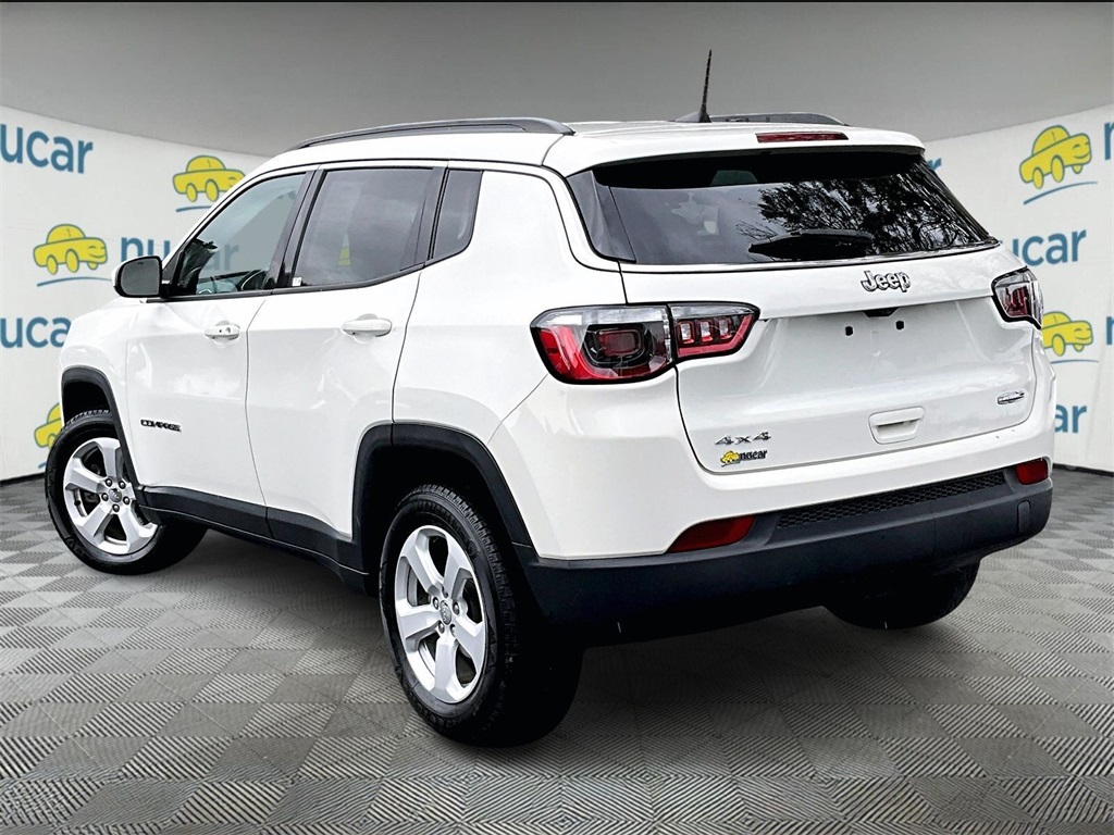 2021 Jeep Compass Latitude photo 4