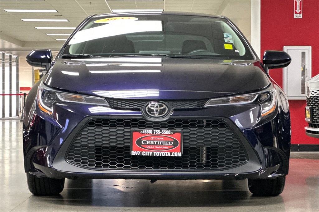 2022 Toyota Corolla LE photo 9