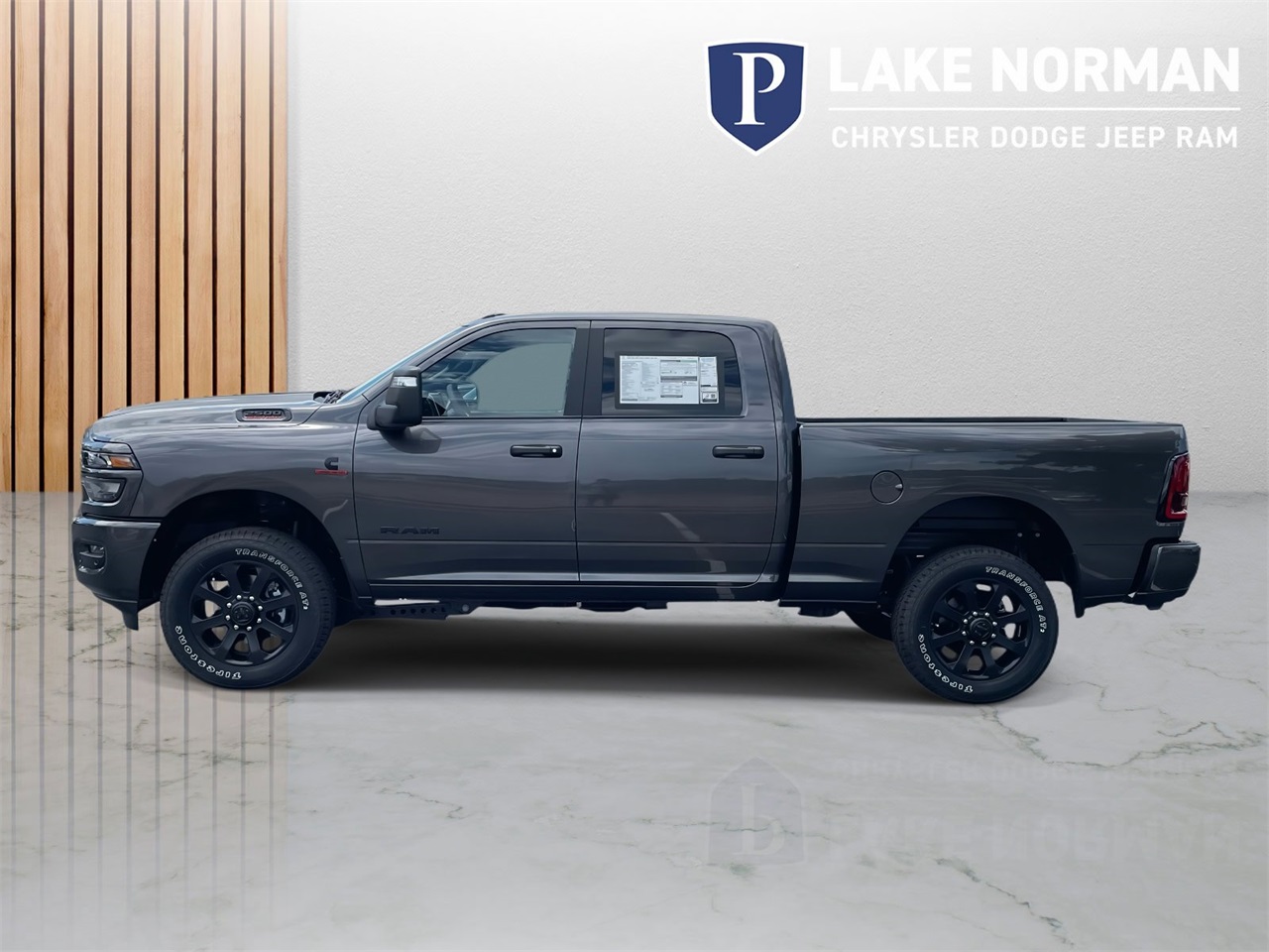 2025 Ram 2500 Big Horn photo 5