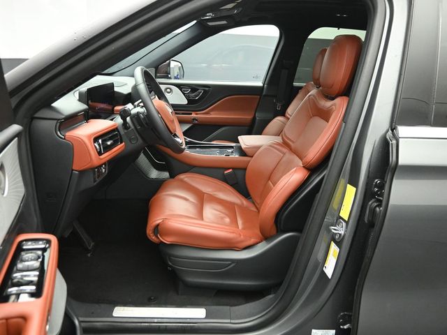 2025 LINCOLN AVIATOR - Image 10