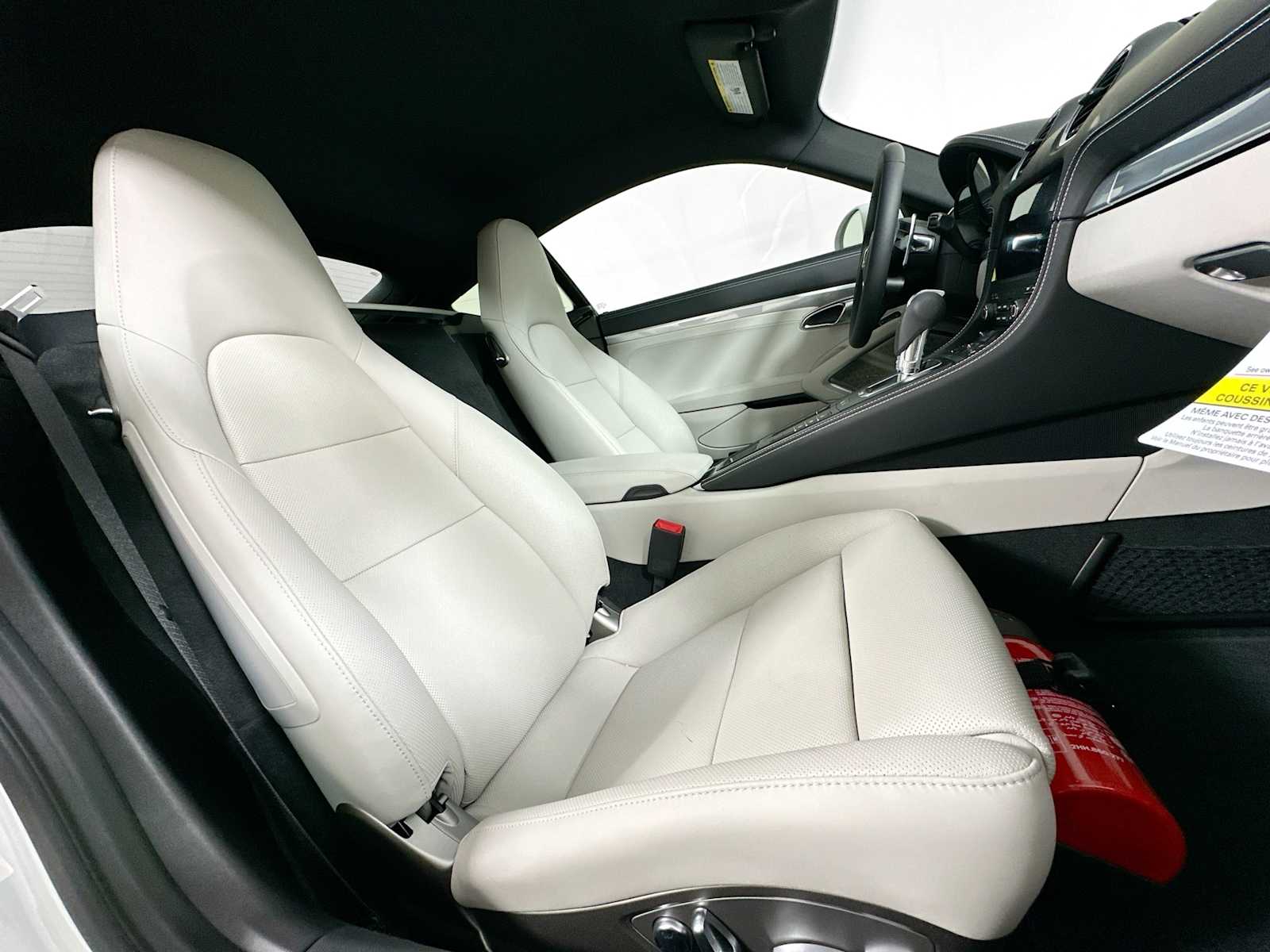 2025 Porsche Cayman Base S photo 23