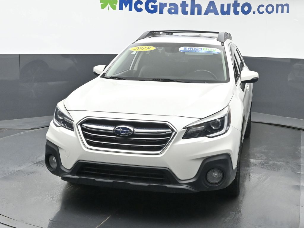 2019 Subaru Outback 3.6R Limited photo 3
