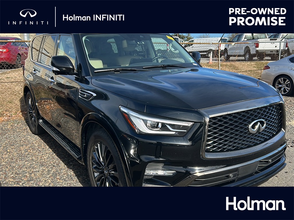 2023 INFINITI QX80 Luxe's photo