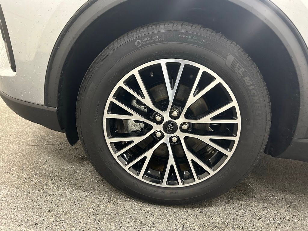 2024 Ford Escape Plug-In Hybrid Base photo 10