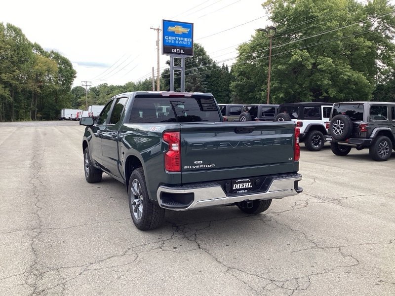 2026 Chevrolet Silverado 1500 LT photo 4