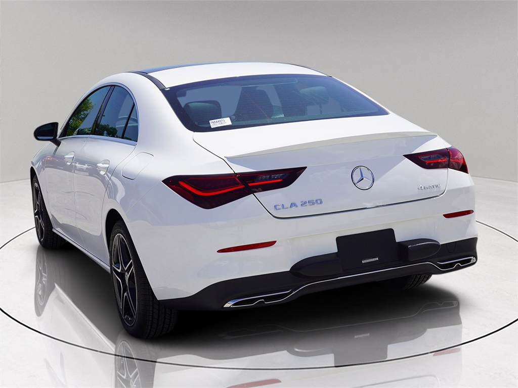 2026 Mercedes Benz CLA 250 4MATIC photo 4