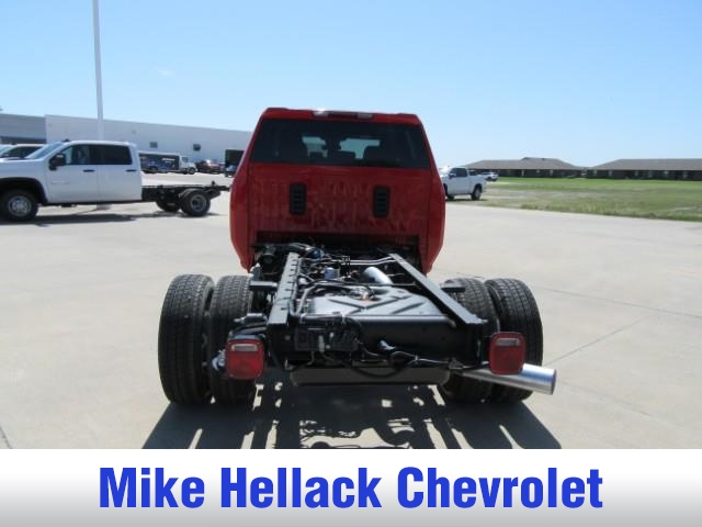 2025 Chevrolet Silverado 3500HD Work Truck photo 4