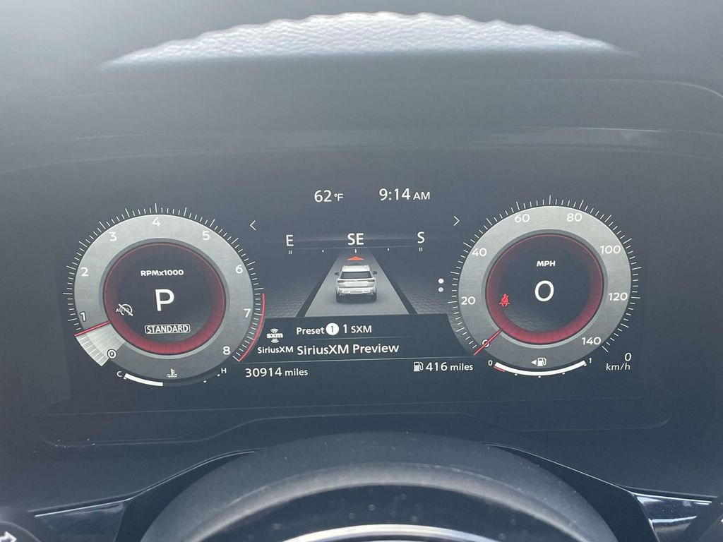 2024 Nissan Pathfinder Platinum photo 23