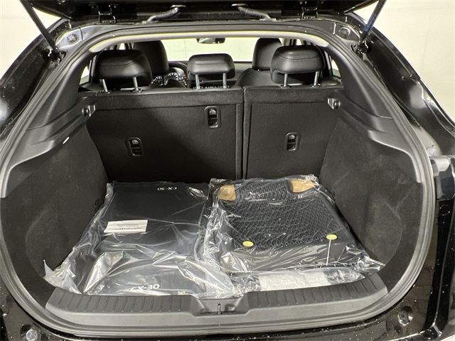 2025 Mazda CX-30 2.5 S Preferred photo 18