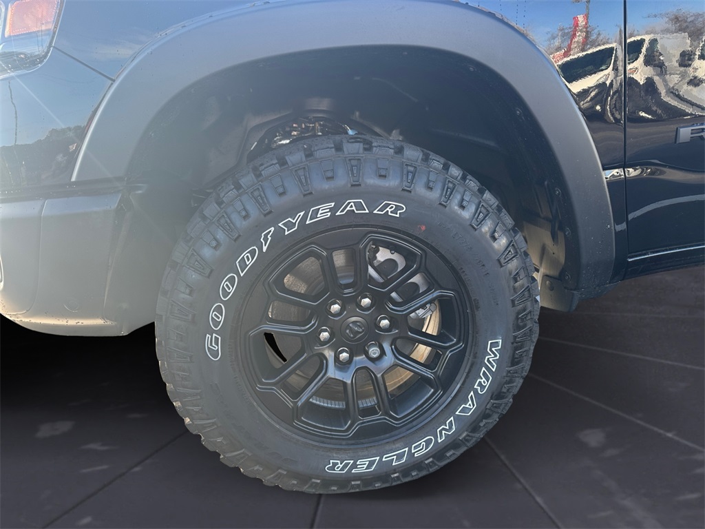 2025 Ram 1500 Rebel photo 17