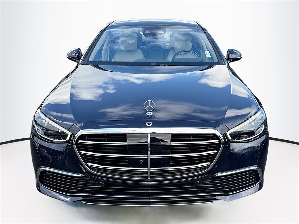 2026 Mercedes Benz S 580 4MATIC photo 2