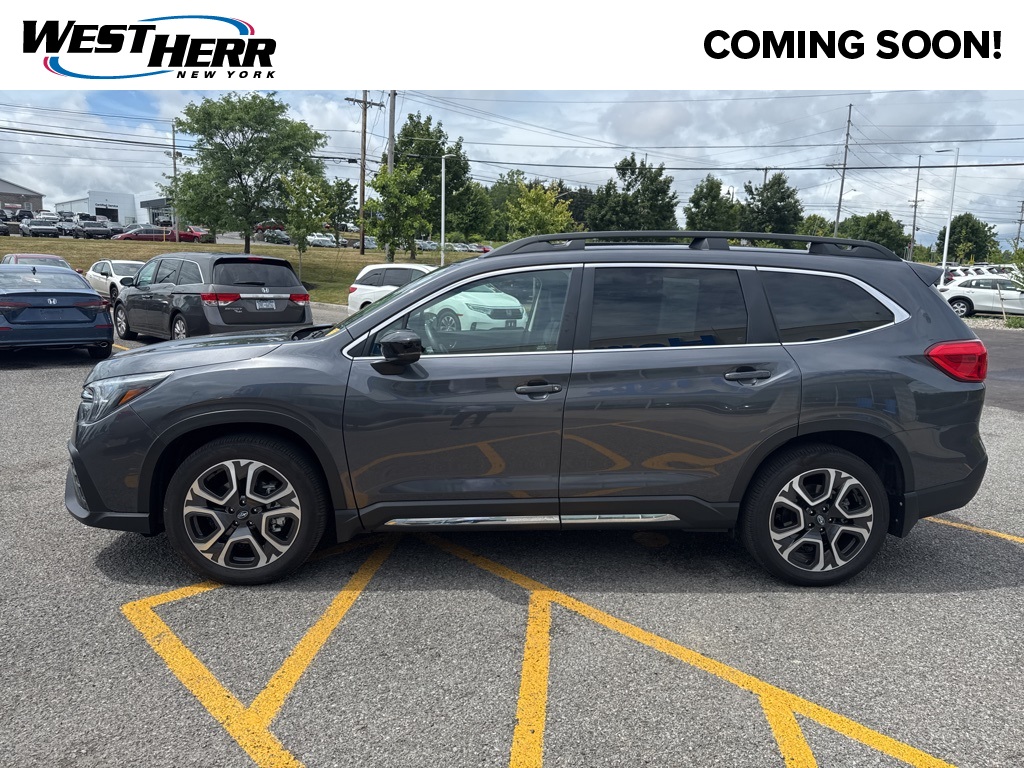 2024 Subaru Ascent Limited photo 3