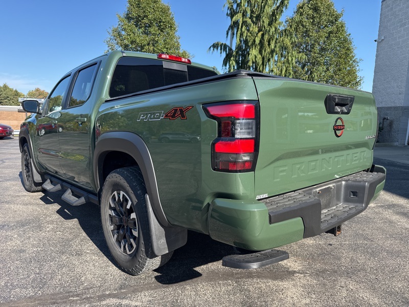 2023 Nissan Frontier PRO-4X Crew Cab photo 5